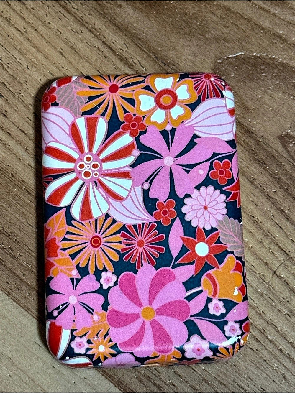 CynoPop MagSafe Power Bank 5000mAh Floral Pink & White